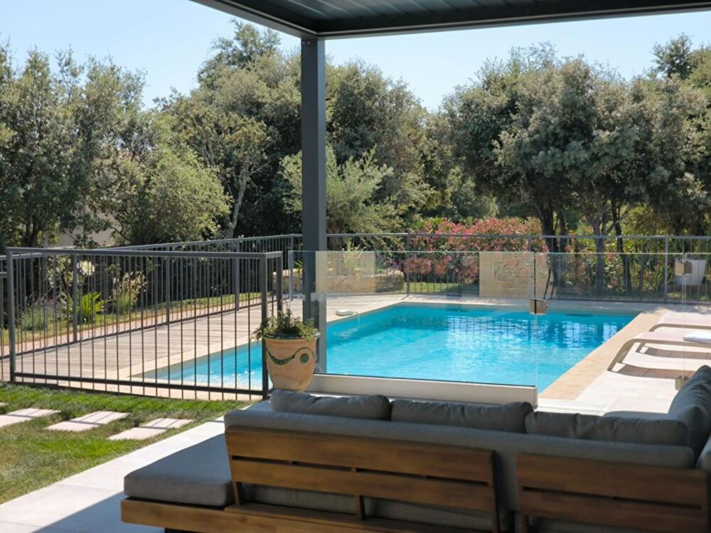 Elégante Villa contemporaine à Uzès