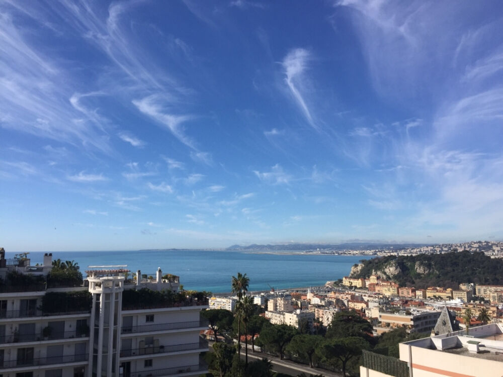 Vente Appartement NICE vue sur le Vieux Port Viager occupé sur une tête Mr 77 ans Nice