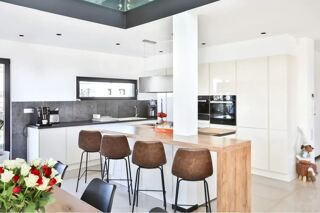  Maison à vendre 11 pièces 348 m²
