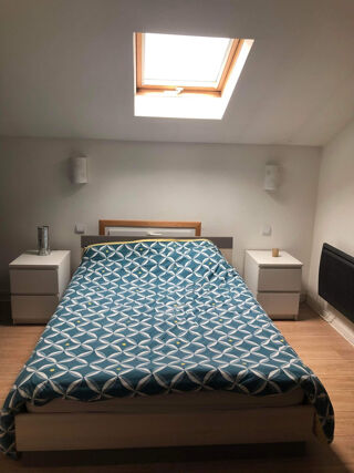  Appartement à louer 2 pièces 55 m²