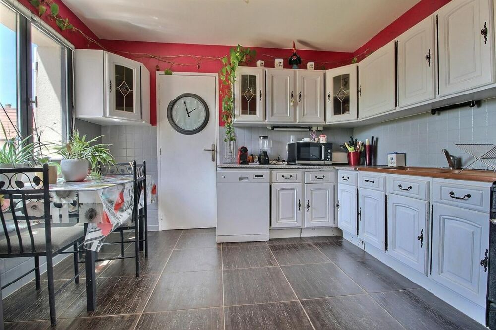 Vente Maison MAISON INDIVIDUELLE AVEC 4 CHAMBRES ET JARDIN CLOS Janville