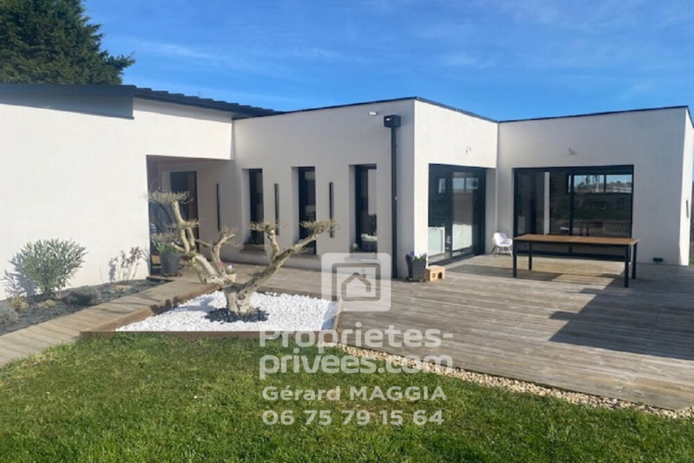 Vente Propriété/Château MOUSTOIR AC Maison  contemporaine 5 pièce(s) 160 m2 Moustoir ac