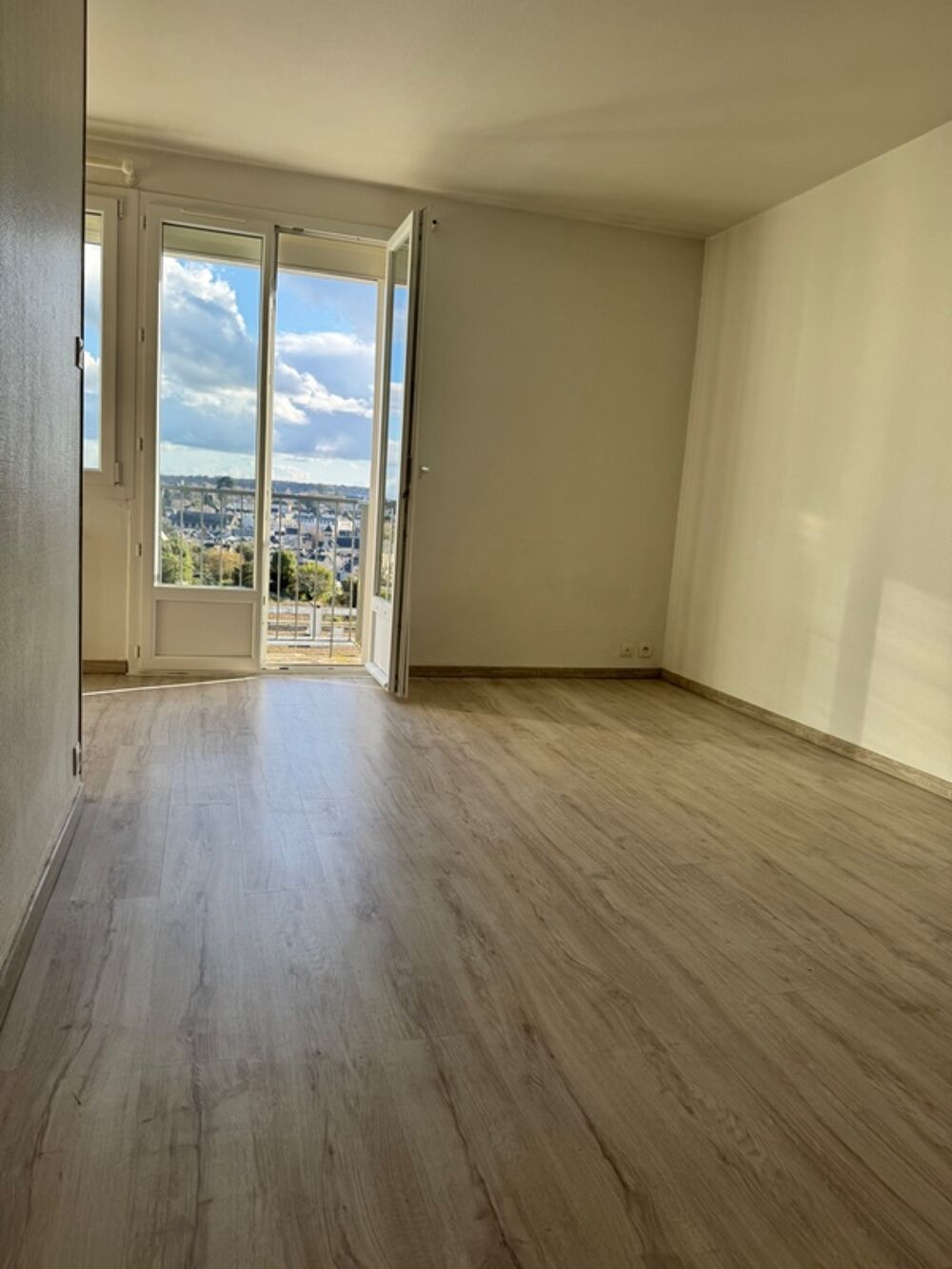 Vente Appartement Beau T1bis  sur les hauteurs lavalloises Laval