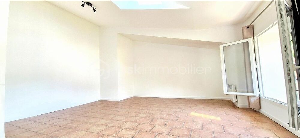 Vente Appartement GRAND T2 de 62m² avec MEZZANINE--TOUT A PIED--FAIBLES CHARGES--BON CLASSEMENT DPE Belgentier