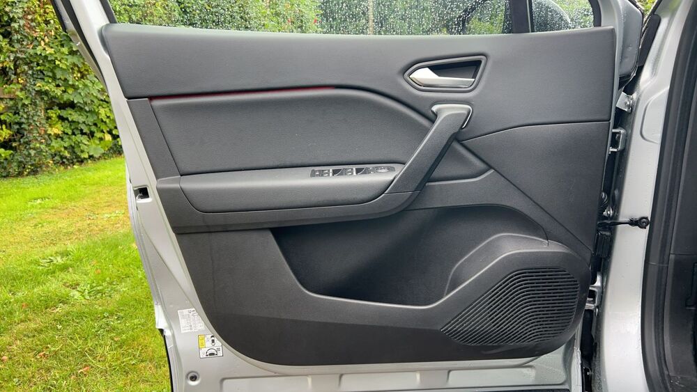 Captur 1.6 E-Tech 145 Hybrid BVA6 Intens 2022 occasion 76240 Belbeuf