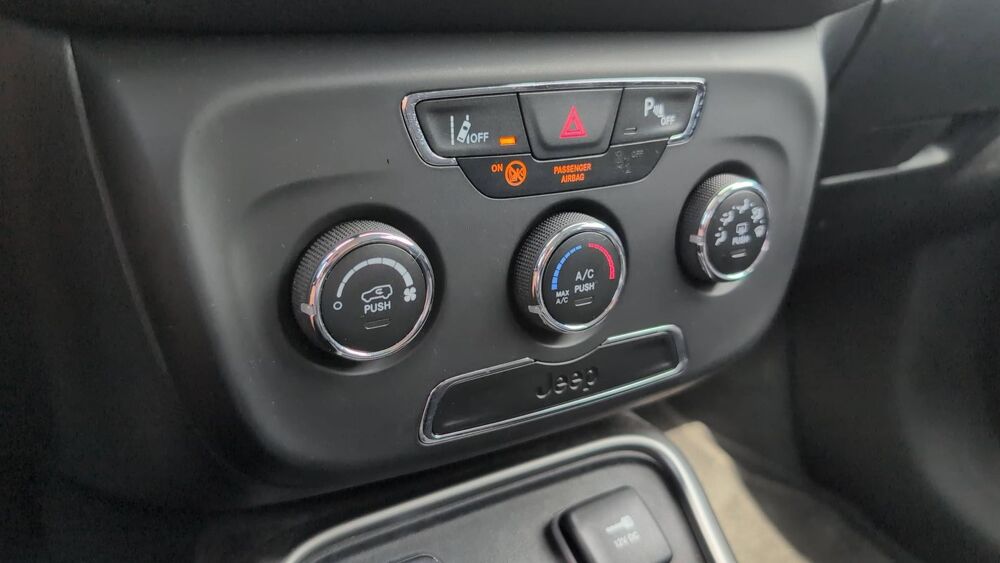 Compass 1.4 MultiAir 140 Longitude 2020 occasion 69110 Sainte Foy Les Lyon