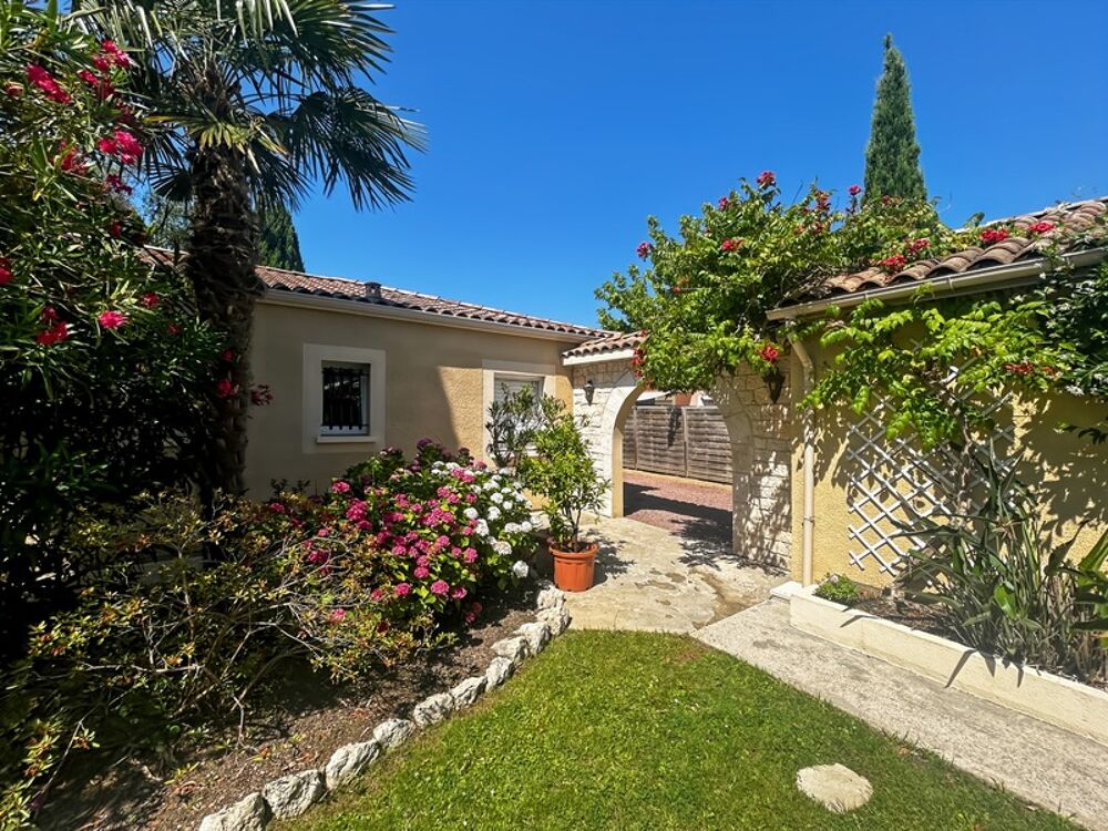 Vente Maison Maison à vendre 5 pièces 130m2 proche de AGEN (47) Agen