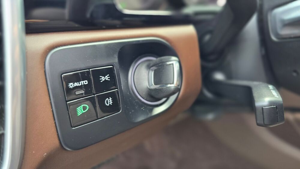Cayenne 3.0 V6 462 e-Hybrid 4X4 Tiptronic 8 N/A 2021 occasion 37230 Fondettes
