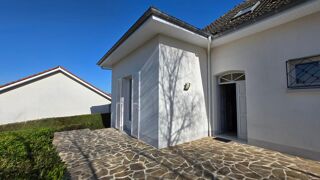  Maison à vendre 10 pièces 205 m²