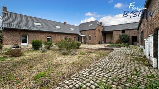  Maison  vendre 8 pices 234 m