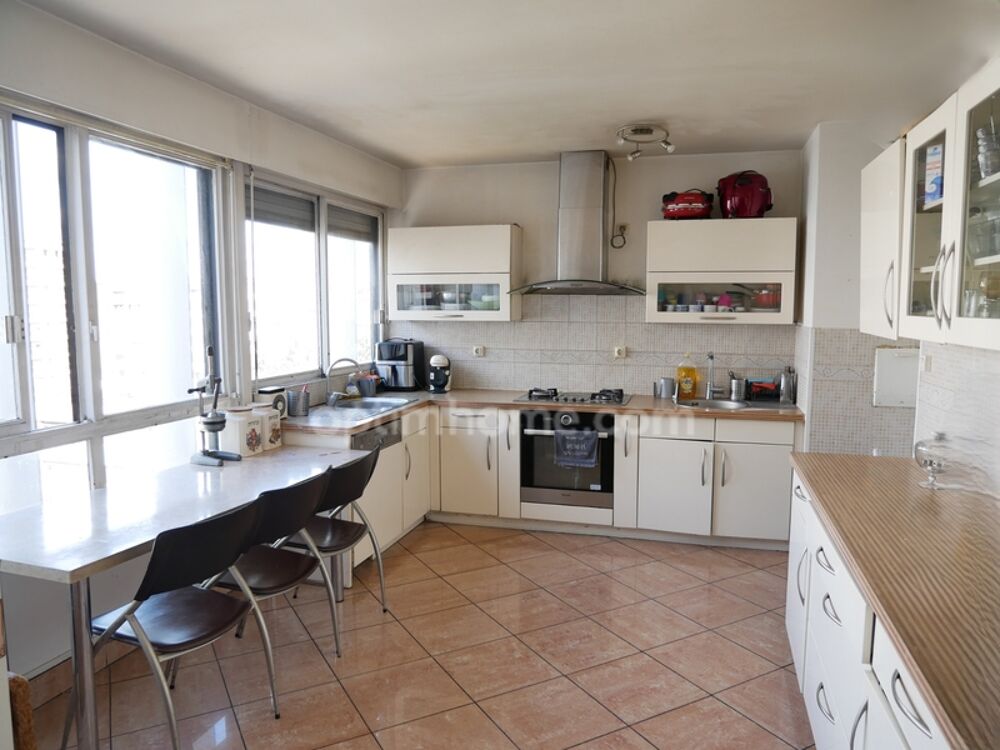 Sarcelles - Paul Herbé - Appartement 5 pièces / 3 chambres - 102 m2 - 180 000 €