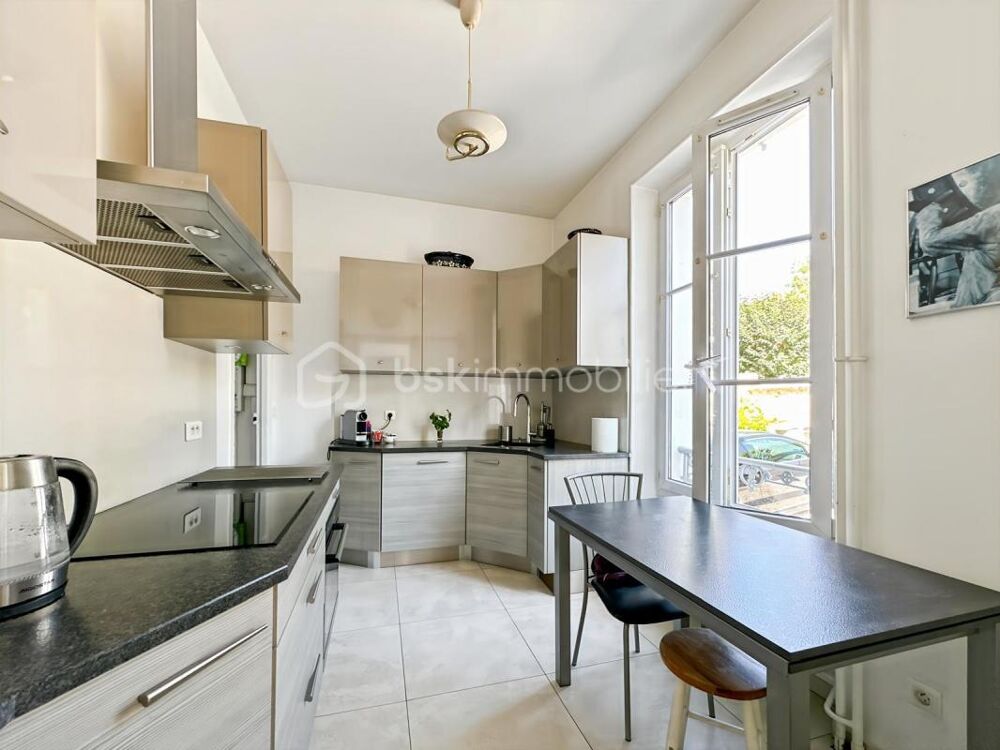 Vente Maison Maison bourgeoise 233 m2 - 5 chambres - sous-sol - jardin Saint germain les corbeil