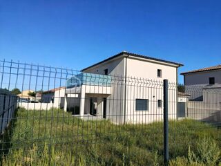  Propriété/château à vendre 5 pièces 143 m²