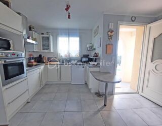  Villa à vendre 5 pièces 130 m²