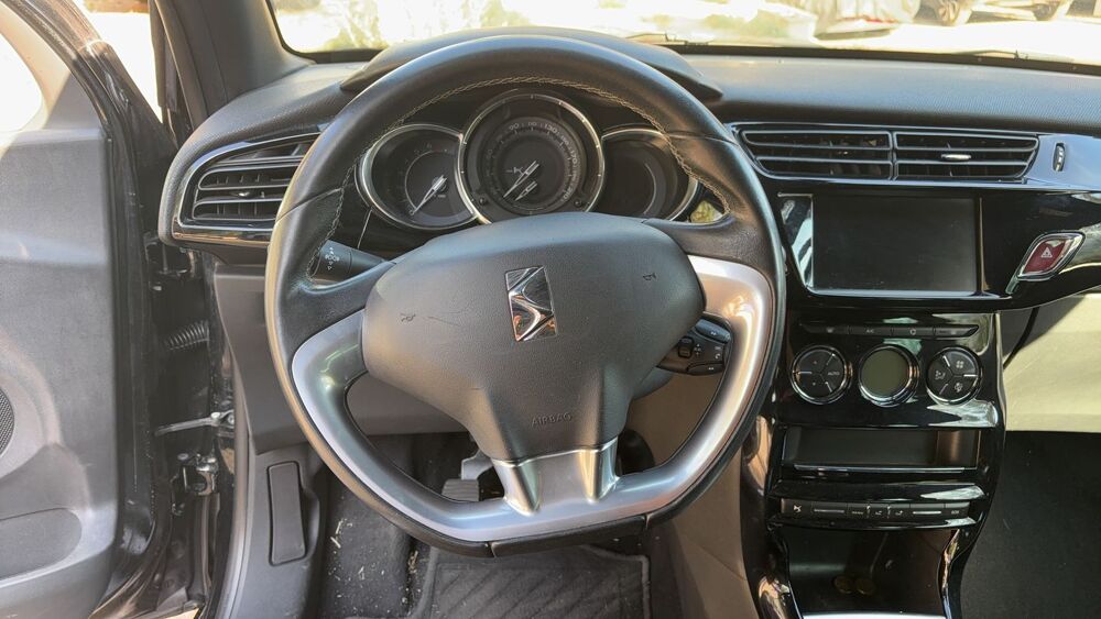 DS3 1.2 PureTech 110 Chic 2018 occasion 06600 Antibes