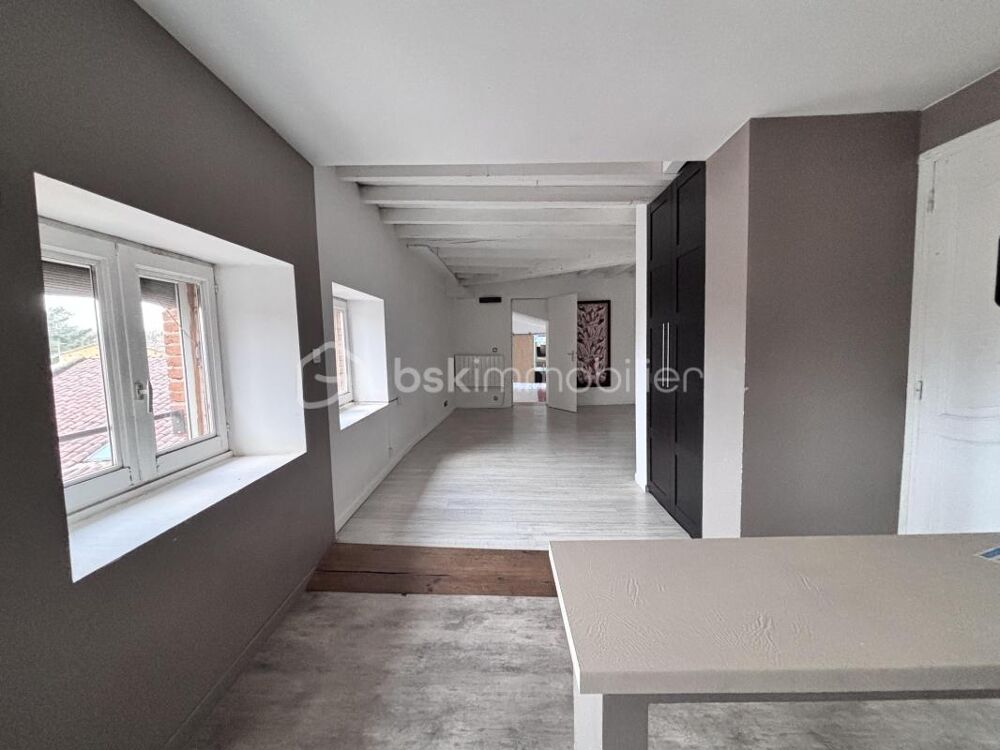 APPARTEMENT T2 TYPE LOFT CENTRE VILLE RABASTENS