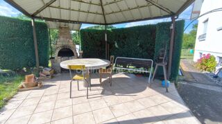  Maison  vendre 7 pices 210 m