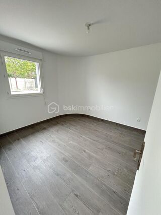  Appartement à louer 3 pièces 53 m²