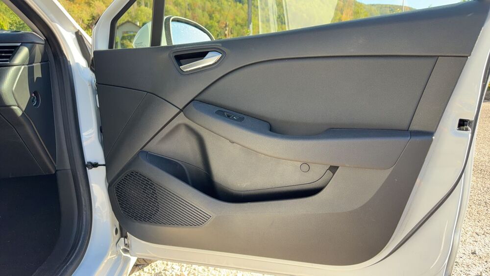 Clio I 1.0 SCe 75 Zen 2019 occasion 39220 Les Rousses