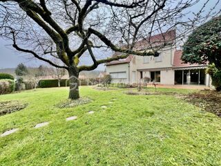  Propri�t�/ch�teau � vendre 5 pi�ces 138 m�