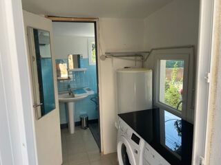  Appartement à louer 1 pièce 50 m²