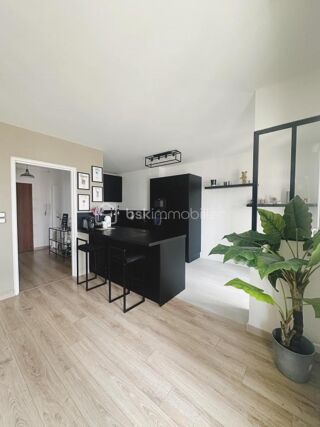  Appartement � vendre 3 pi�ces 83 m�