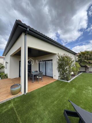  Villa à vendre 5 pièces 162 m²