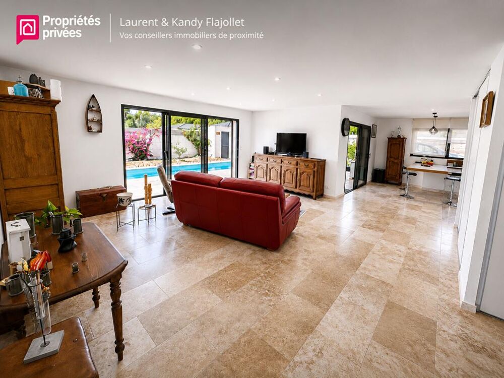 Vente Maison Maison neuve T3 de plain-pied - Double séjour - Piscine  - Garage // SOLARO 20240 - Haute Corse 2B - FRANCE Solaro