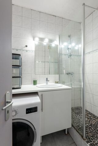  Appartement à louer 4 pièces 60 m²
