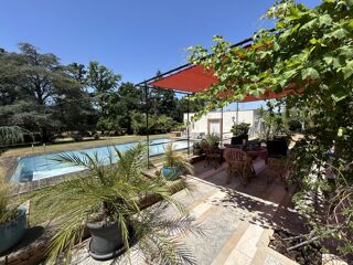  Maison  vendre 9 pices 270 m