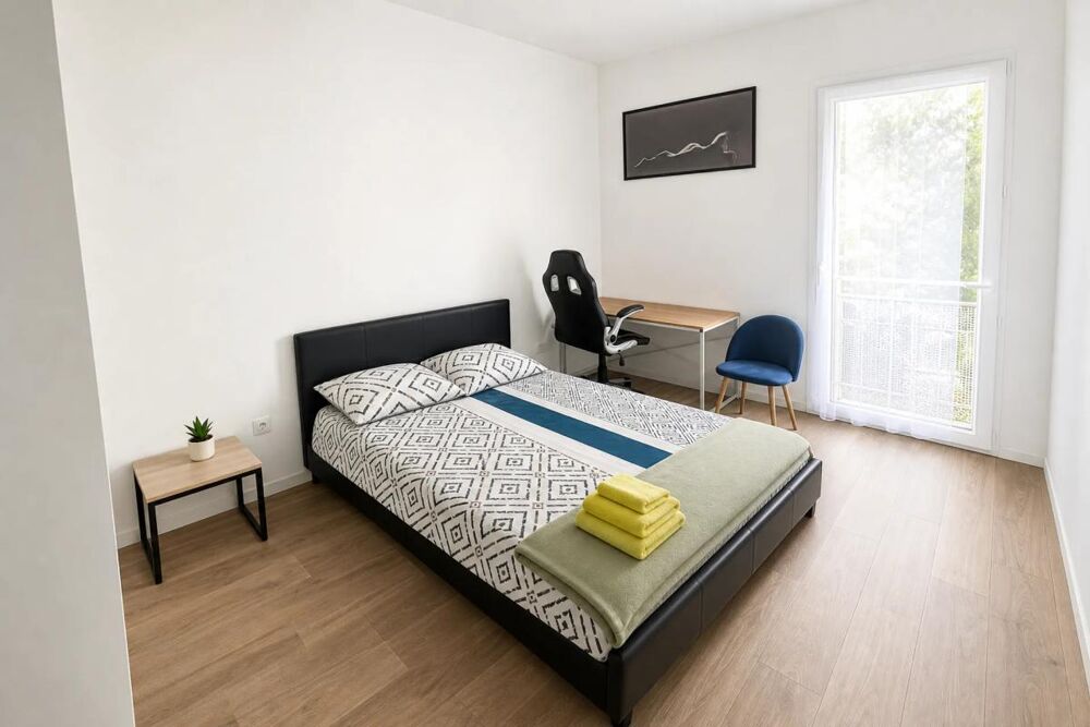 Appartement en duplex de 5 pièces de 95 m2 en vente à Stains - Idéal pour les familles