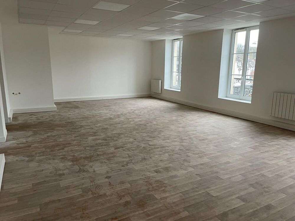 Bureau dans résidence de standing plein centre ville de la Ferté sous jouarre