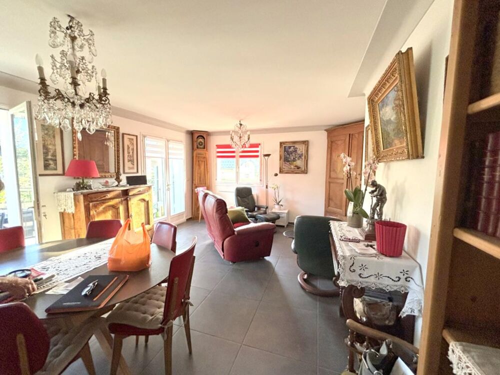 Vente Maison Thyez- Maison de 88m2 habitables 148m2 utiles Thyez