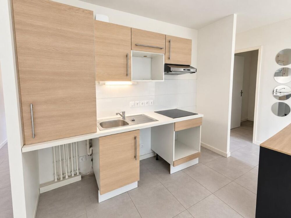 Location Appartement T3 avec terrasse et double parking à TOULOUSE Toulouse