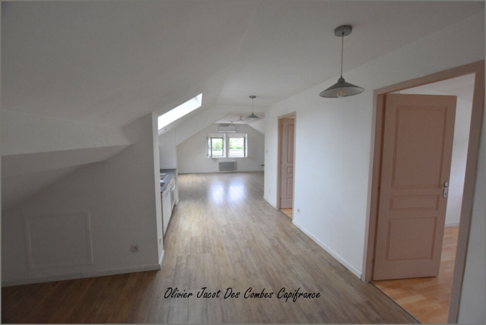 Appartement à vendre 3 pièces FESCHES LE CHATEL (25)