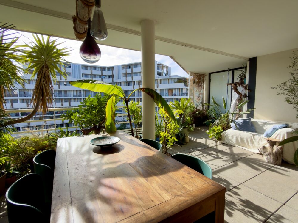 Vente Appartement Port Marianne – T3 traversant 76 m² – Terrasse Sud 27 m² – DPE A – Parking Montpellier