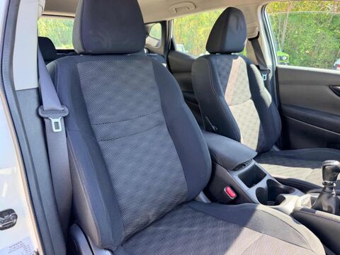 Qashqai 1.2L DIG-T 115ch Acenta 2014 occasion 84700 Sorgues
