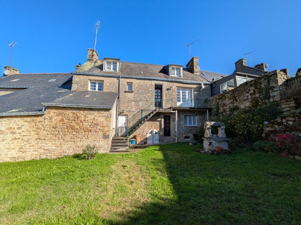 GUEMENE SUR SCORFF GRANDE MAISON DE 170M² DIVISEE EN 3 LOGEMENTS PARCELLE DE 561M²