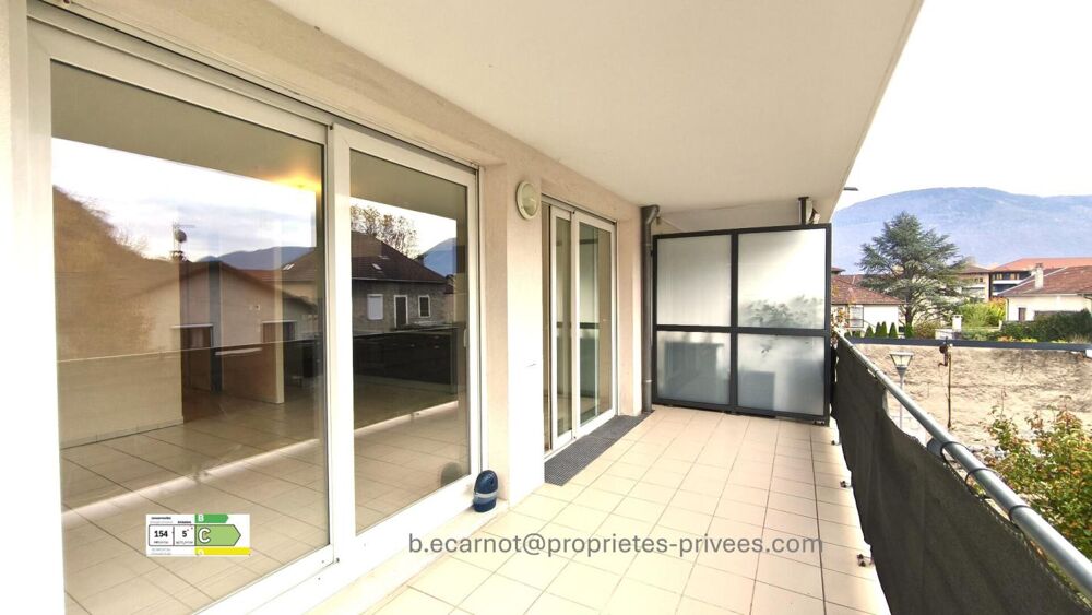 VARCES - Centre Ville Appartement 3 pièce(s) 68 m2