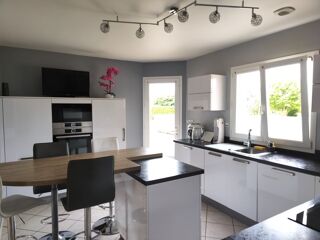  Maison à vendre 6 pièces 146 m²
