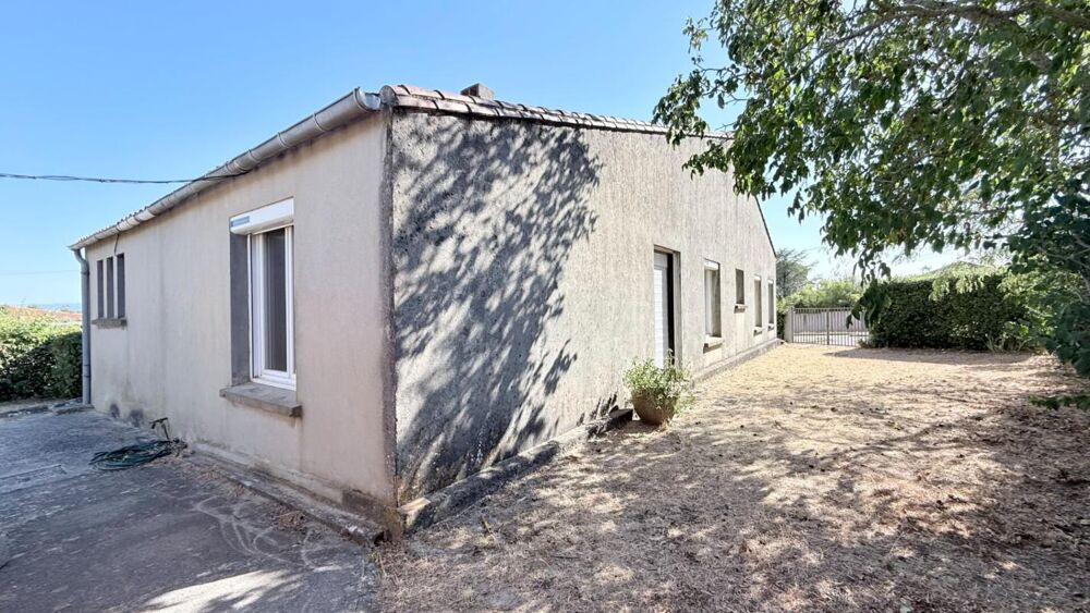 Villa Moussoulens 6 pièce(s) 143 m2 sur un terrain de 665m²