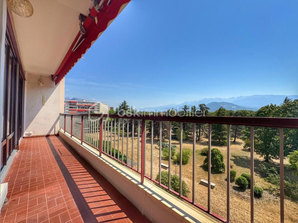 T4 TRAVERSANT DE 107,69 M², 3 CHAMBRES AVEC VUE, RÉNOVÉ