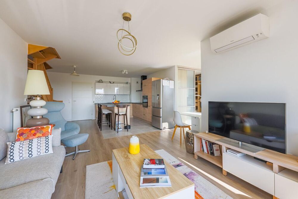 Duplex dernier étage - Terrasse plein sud - 3 chambres - Résidence 2020 + parking
