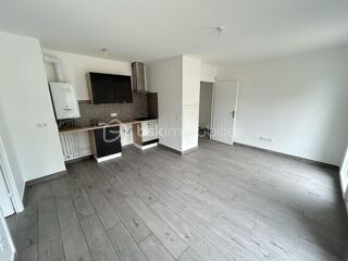  Appartement à louer 3 pièces 53 m²