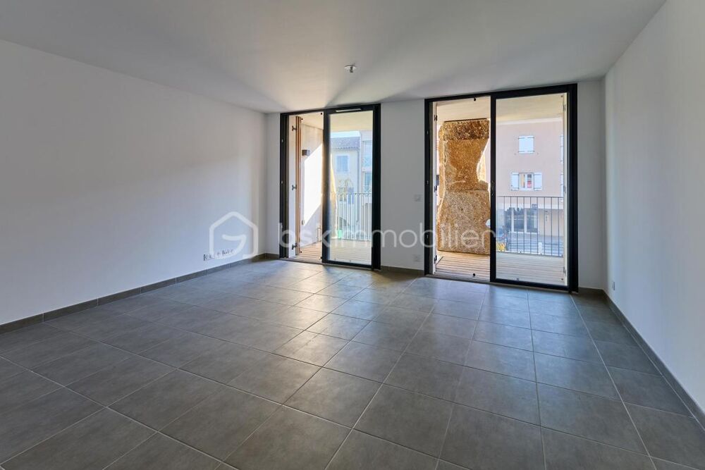 Vente Appartement Appartement T3 neuf avec terrasse et vue jardin – Prestations de qualité – Secteur des Pins Bormes les mimosas