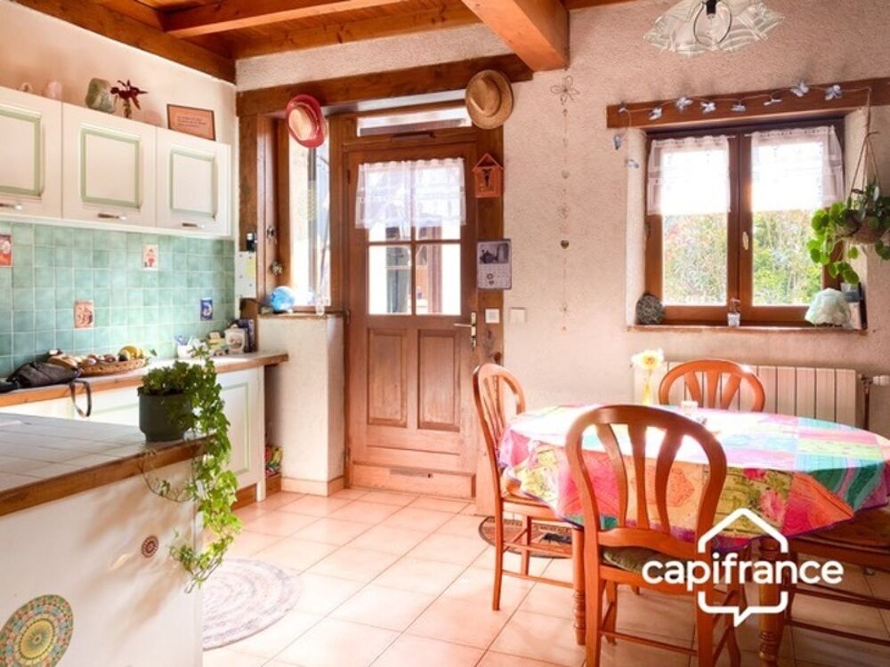 Maison 5 pièces, 115 m2 ,3 ch, dépendance,sur terrain 600 m2 AIX LES BAINS (73)