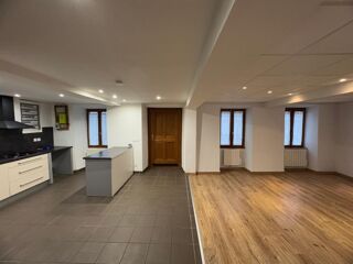  Maison  louer 5 pices 170 m