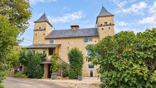 Maison 15 pièces 421 m² · à Léobard · 421 m² · 749 000 €