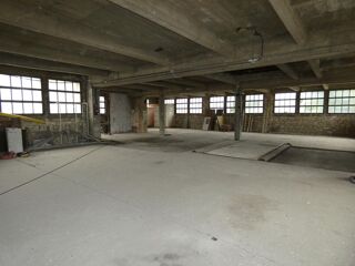  Immeuble � vendre 15 + pi�ces 1200 m�