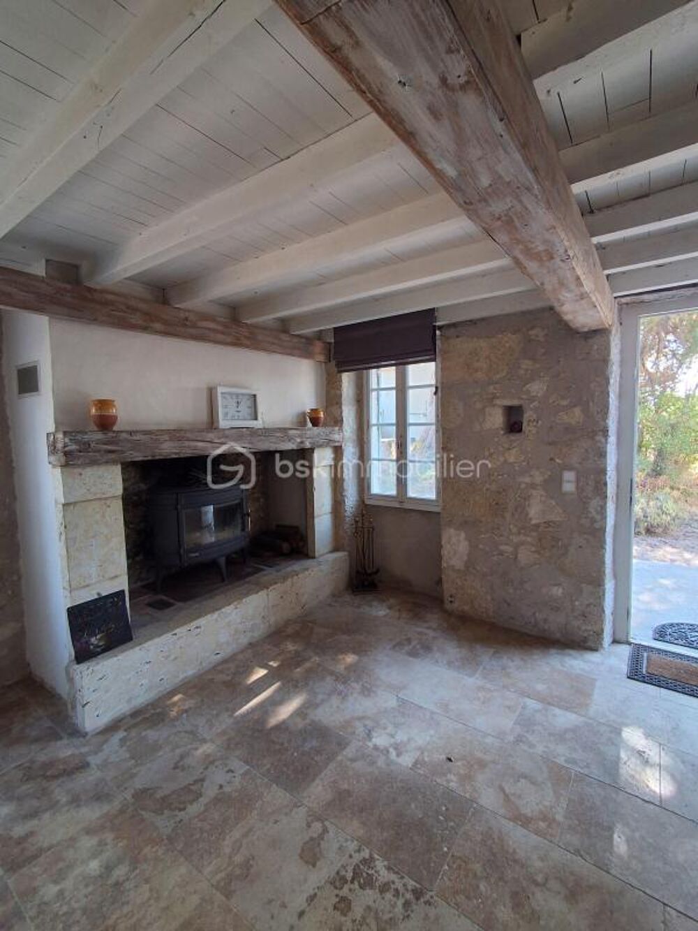 Vente Ferme Charmante maison de campagne en pierres de 8 chambres, piscine et dépendance, proche de Saint-Puy Saint puy